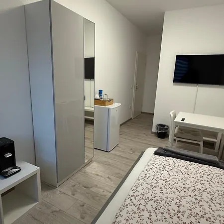 Rheinischer Hof Aparthotel