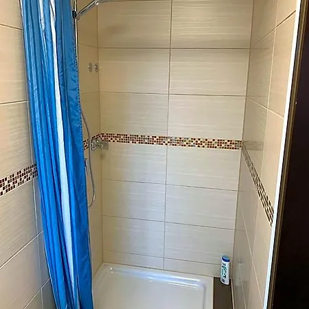 מלון דירות Rheinischer Hof 2*