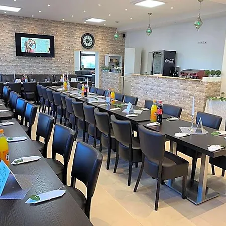 Rheinischer Hof Aparthotel Dormagen
