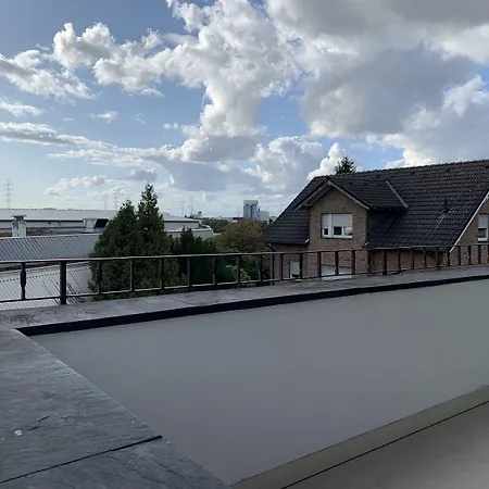 Rheinischer Hof 2*